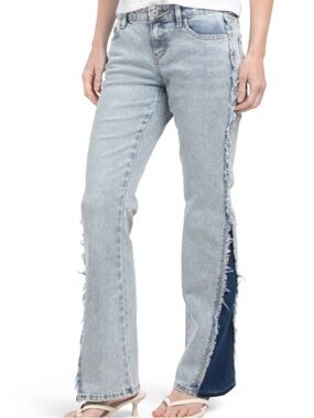 Blue Spice Light Wash Side-Panel Frayed Hem Women's Jeans